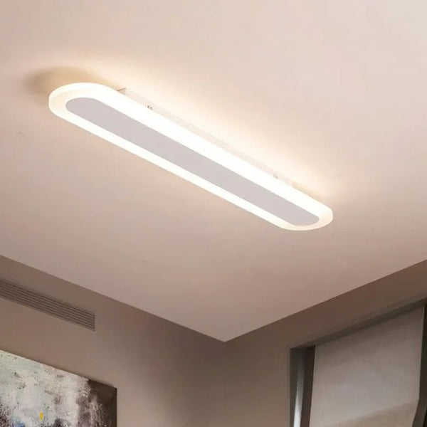 Deckenleuchte Oval Lang Flach Weiß Modern Flur